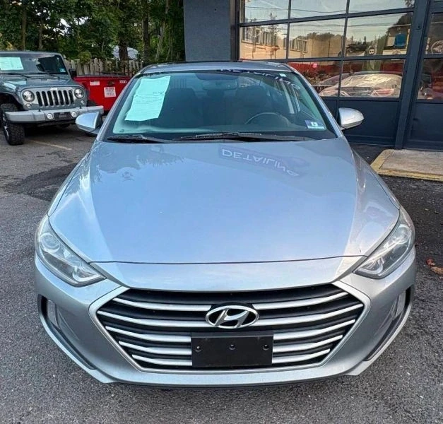 2017 Hyundai Elantra - Image 3 of 10