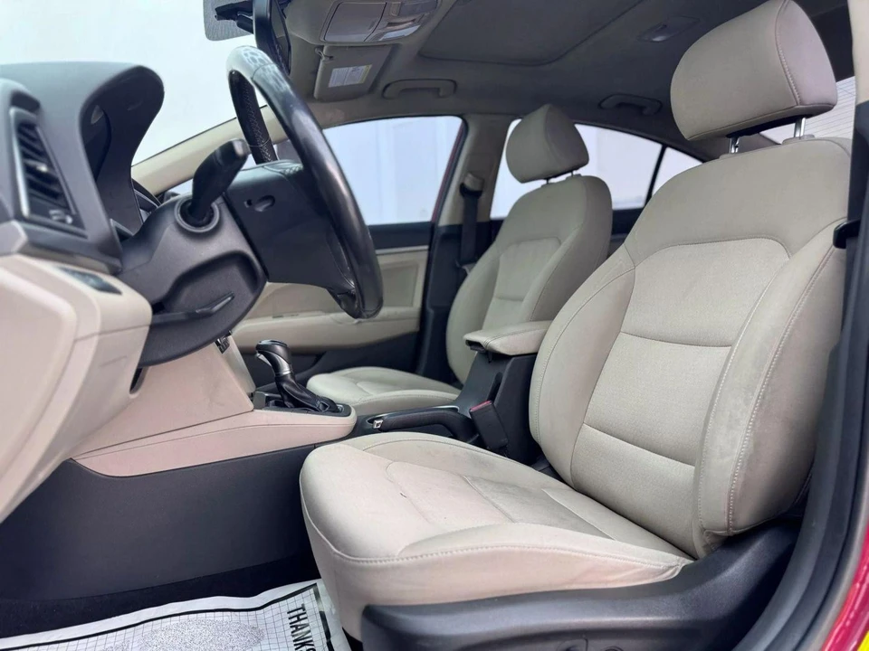 2017 Hyundai Elantra - Image 9 of 21