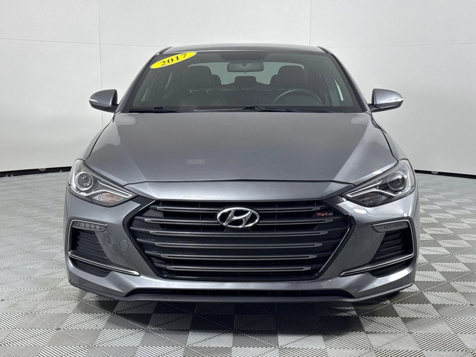 2017 Hyundai Elantra - Image 11 of 12