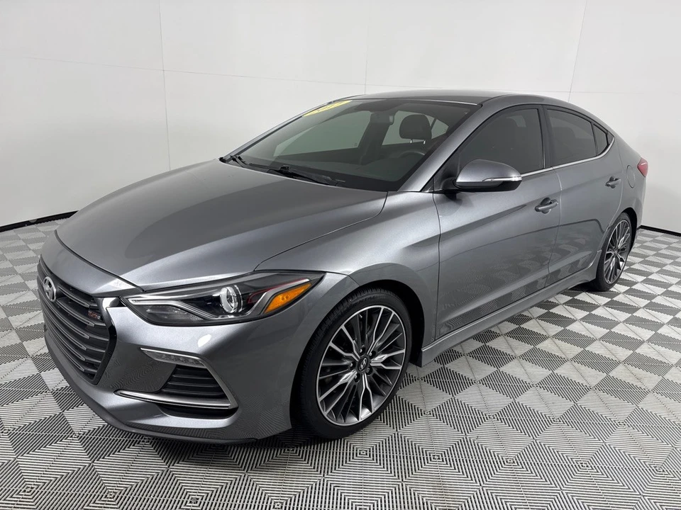 2017 Hyundai Elantra - Image 9 of 12