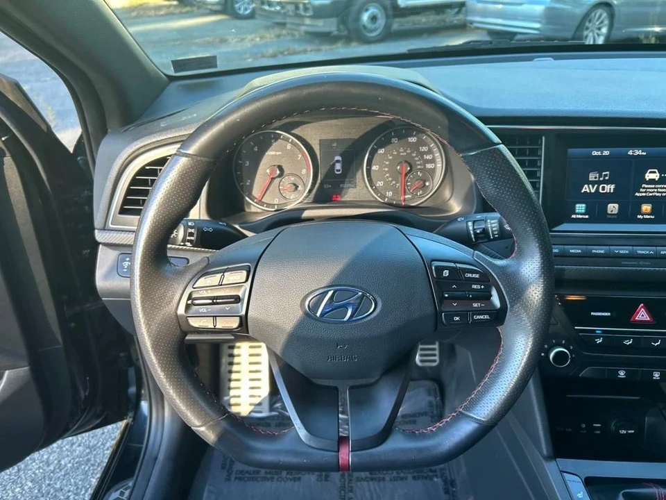 2017 Hyundai Elantra - Image 12 of 12