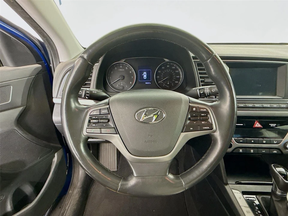 2017 Hyundai Elantra - Image 7 of 14