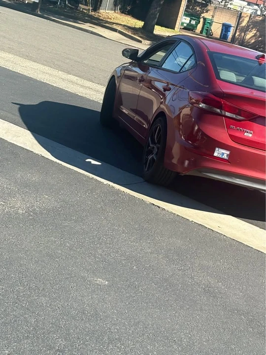 2017 Hyundai Elantra - Image 2 of 2