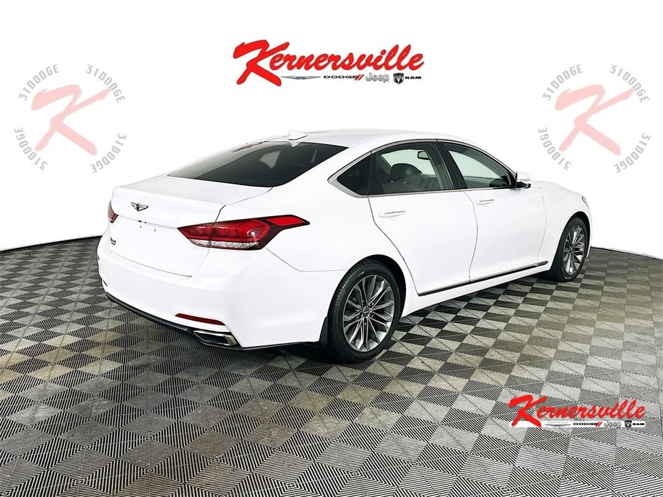 2017 Hyundai Genesis - Image 7 of 21