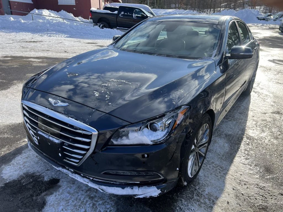 2017 Hyundai Genesis - Image 10 of 12