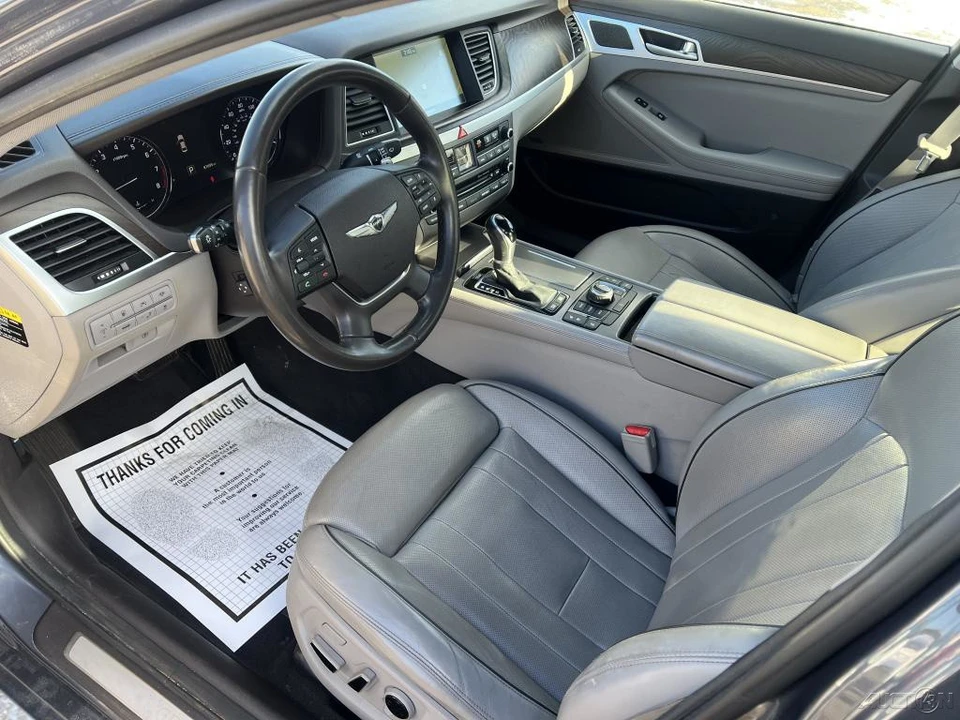 2017 Hyundai Genesis - Image 6 of 12