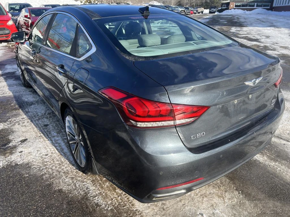 2017 Hyundai Genesis - Image 7 of 12