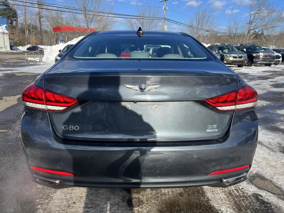 2017 Hyundai Genesis - Image 4 of 12