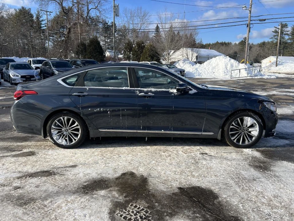 2017 Hyundai Genesis - Image 2 of 12