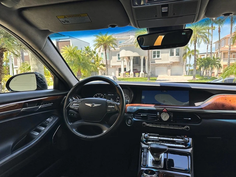 2017 Hyundai Genesis - Image 12 of 24