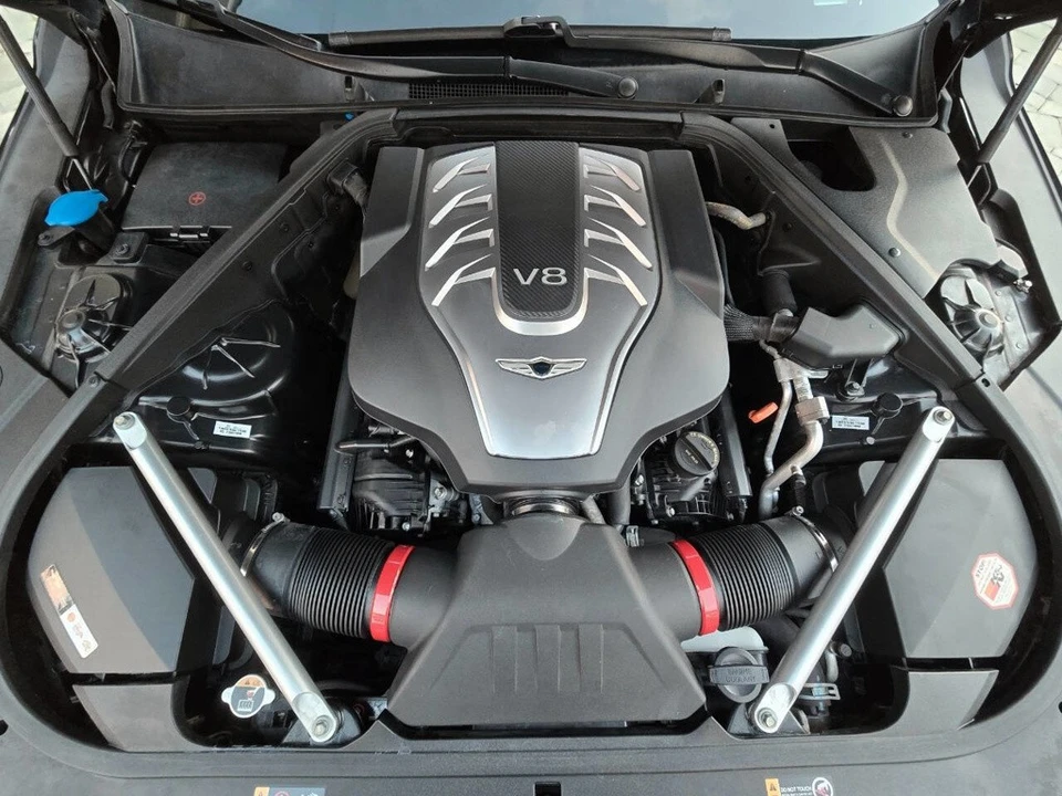 2017 Hyundai Genesis - Image 6 of 21