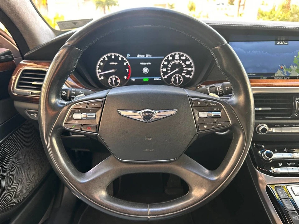 2017 Hyundai Genesis - Image 13 of 21