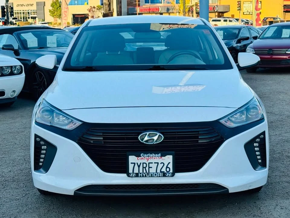 2017 Hyundai Ioniq 5 - Image 3 of 20