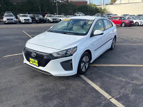 2017 Hyundai Ioniq Hybrid Blue Hatchback 4D