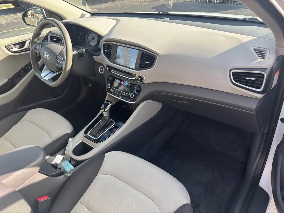 2017 Hyundai Ioniq 5 - Image 10 of 12
