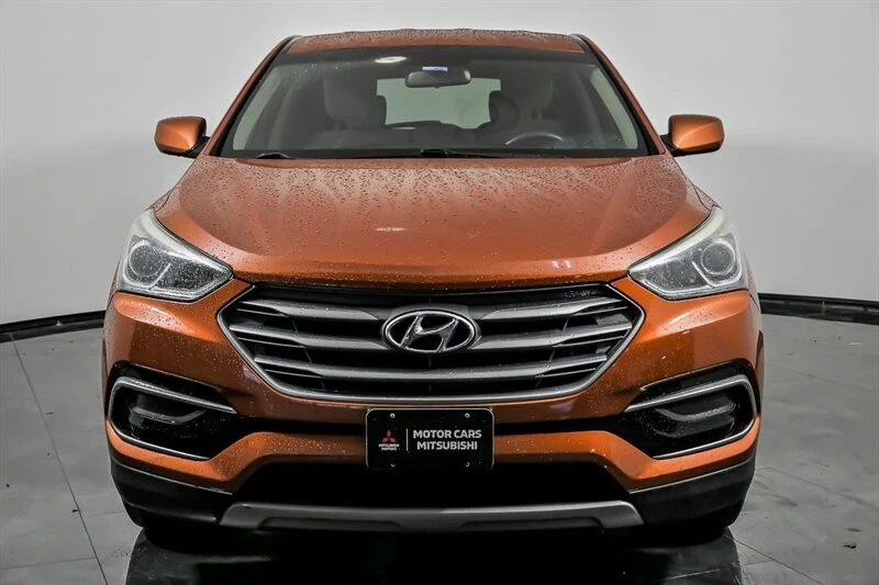 2017 Hyundai Santa Fe - Image 4 of 21
