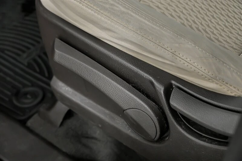 2017 Hyundai Santa Fe - Image 21 of 21