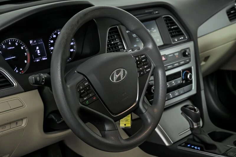 2017 Hyundai Sonata - Image 20 of 21