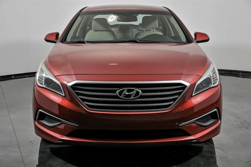 2017 Hyundai Sonata - Image 4 of 21