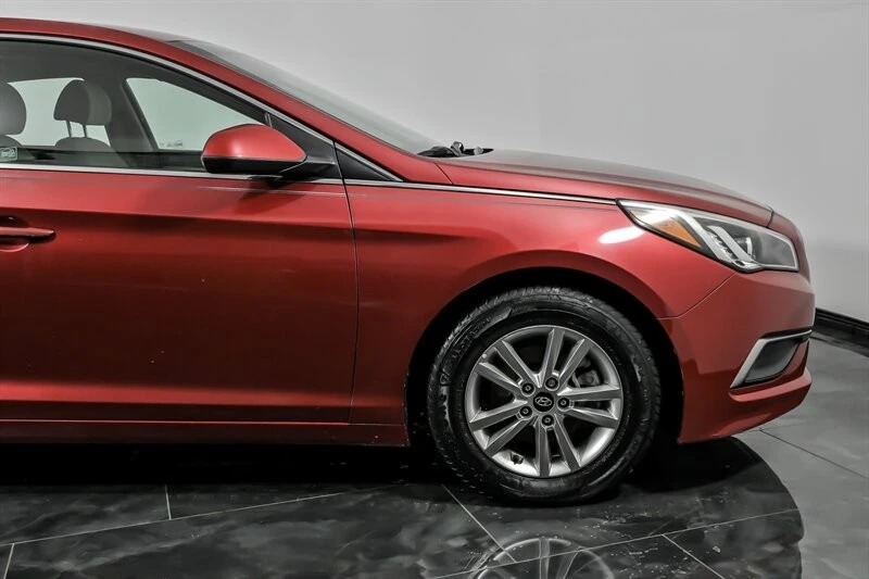 2017 Hyundai Sonata - Image 12 of 21