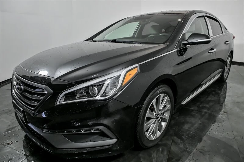 2017 Hyundai Sonata - Image 5 of 21