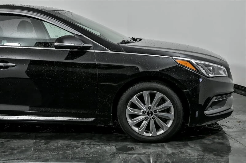 2017 Hyundai Sonata - Image 12 of 21