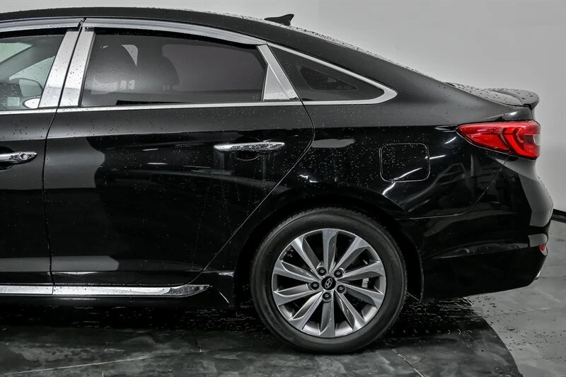 2017 Hyundai Sonata - Image 7 of 21