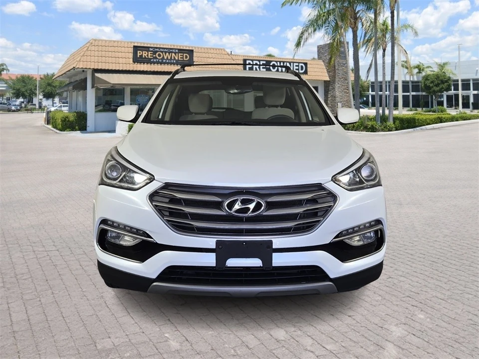 2017 Hyundai Santa Fe - Image 2 of 12