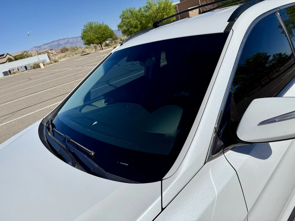 2017 Hyundai Santa Fe - Image 13 of 21