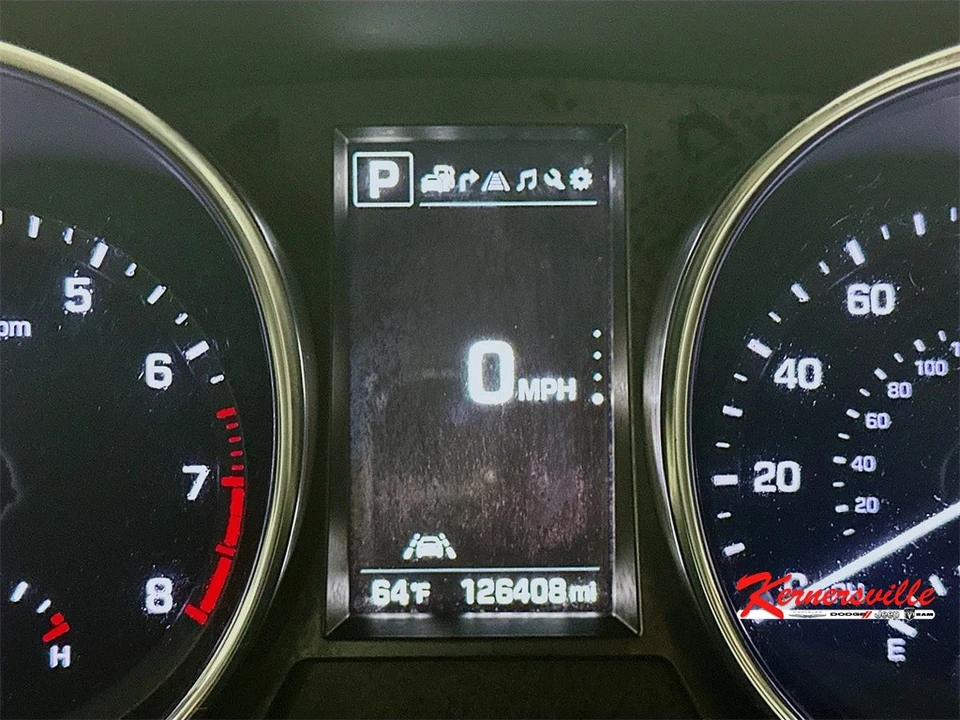 2017 Hyundai Santa Fe - Image 15 of 21