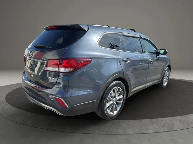 2017 Hyundai Santa Fe - Image 5 of 12