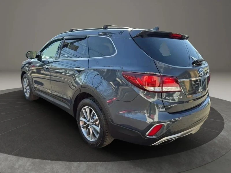 2017 Hyundai Santa Fe - Image 7 of 12