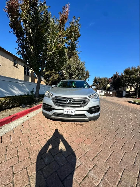 2017 Hyundai Santa Fe - Image 3 of 14