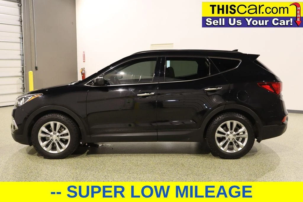 2017 Hyundai Santa Fe - Image 5 of 12