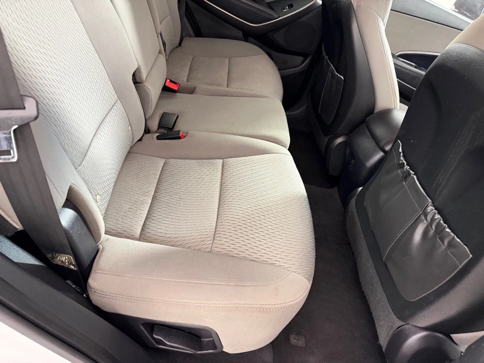 2017 Hyundai Santa Fe - Image 21 of 21