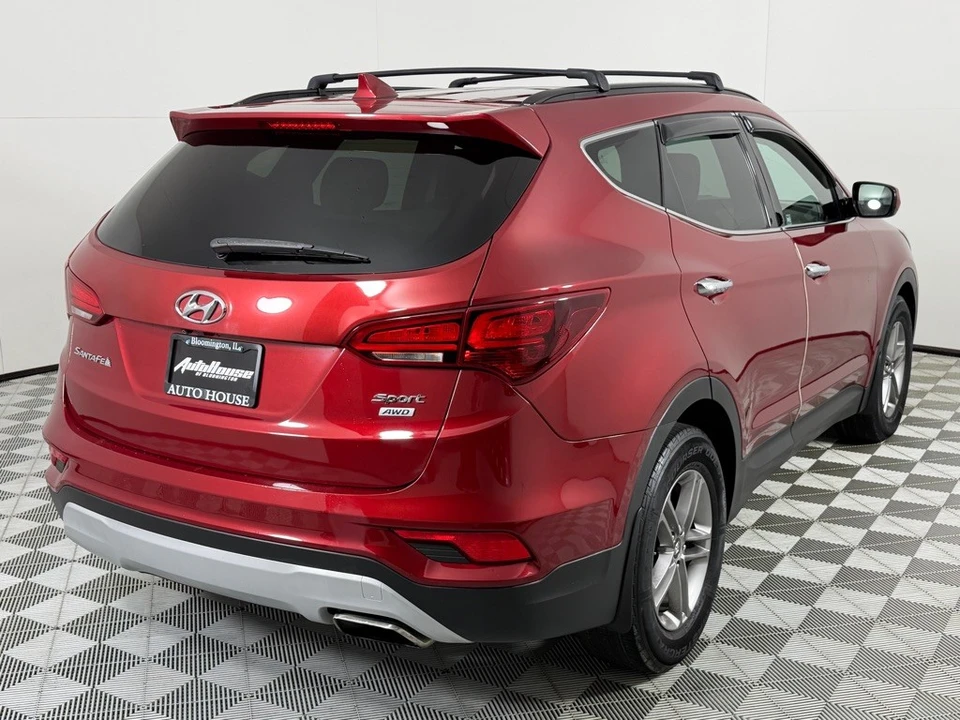 2017 Hyundai Santa Fe - Image 6 of 21