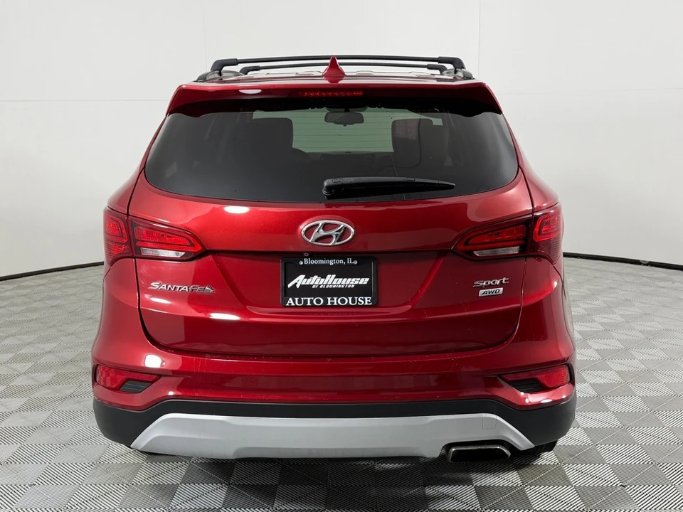 2017 Hyundai Santa Fe - Image 7 of 21