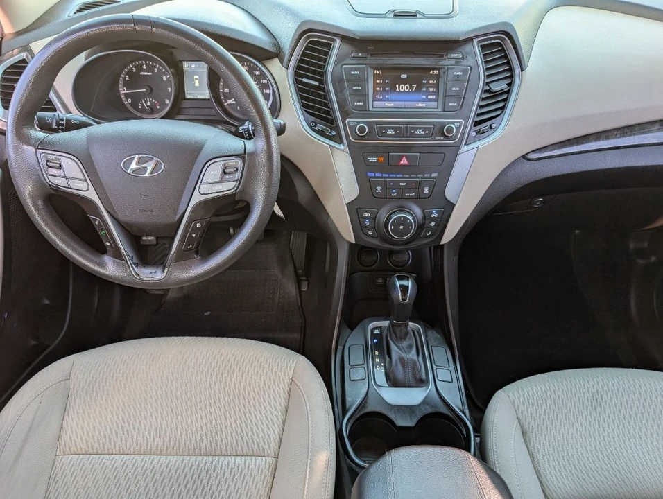 2017 Hyundai Santa Fe - Image 8 of 21