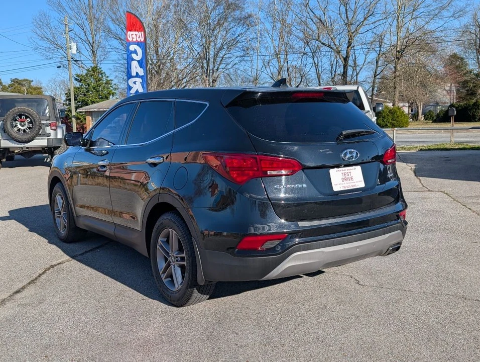 2017 Hyundai Santa Fe - Image 5 of 21
