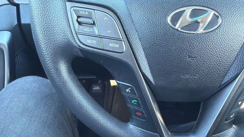 2017 Hyundai Santa Fe - Image 12 of 12