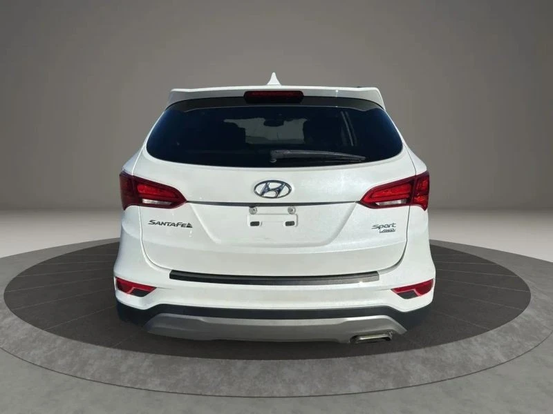 2017 Hyundai Santa Fe - Image 6 of 12