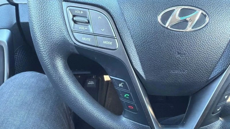2017 Hyundai Santa Fe - Image 12 of 12