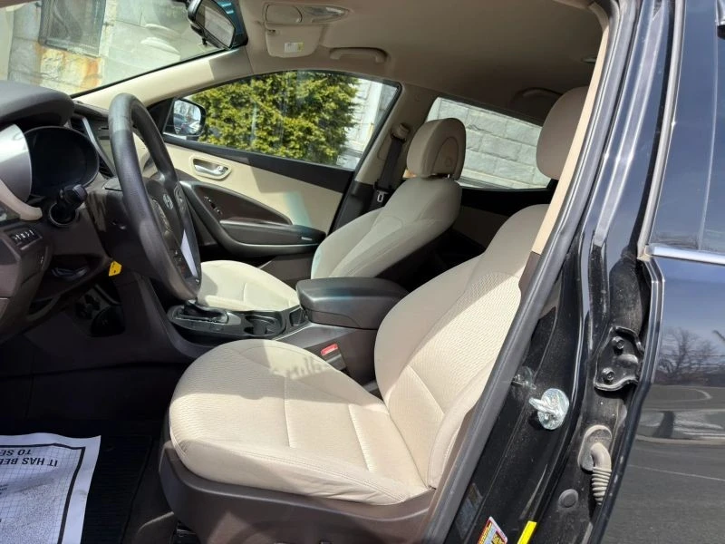 2017 Hyundai Santa Fe - Image 12 of 12