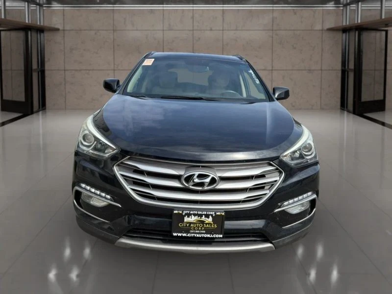 2017 Hyundai Santa Fe - Image 2 of 12