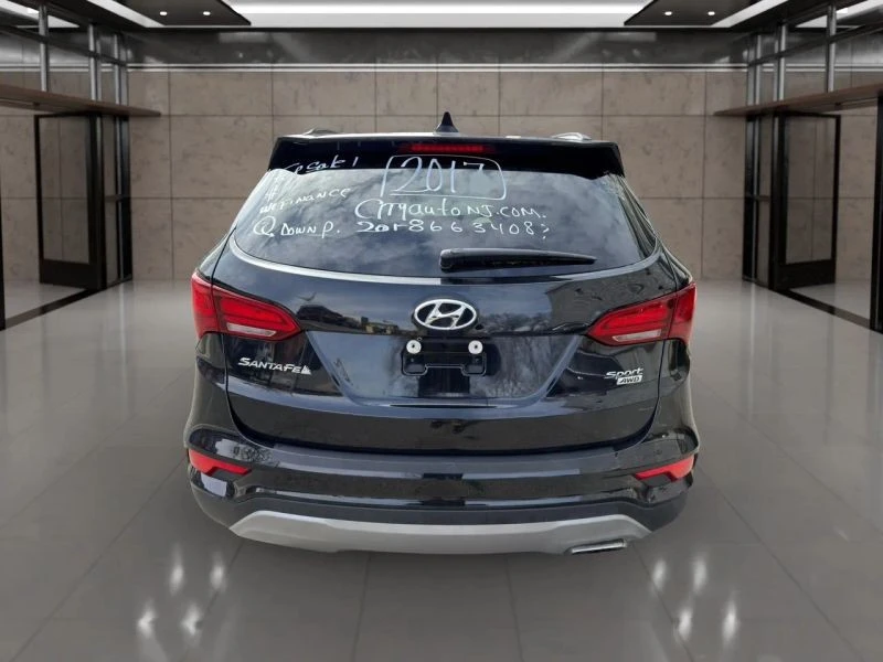 2017 Hyundai Santa Fe - Image 7 of 12