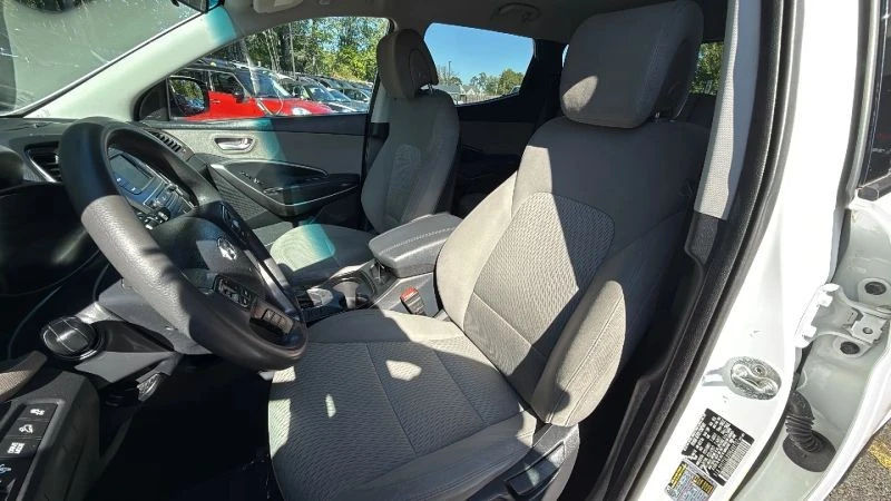 2017 Hyundai Santa Fe - Image 12 of 12