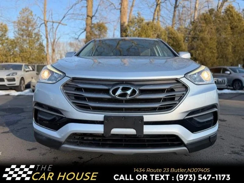 2017 Hyundai Santa Fe - Image 3 of 12