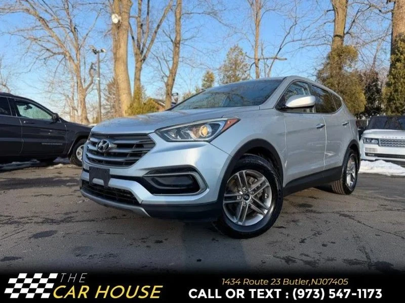 2017 Hyundai Santa Fe - Image 2 of 12
