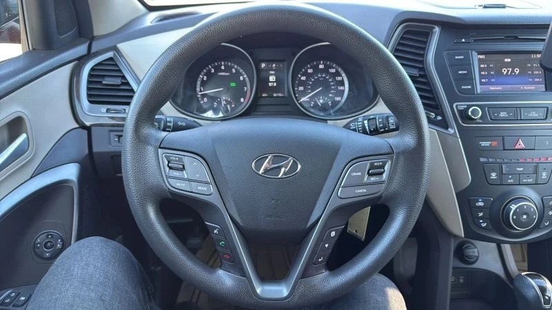 2017 Hyundai Santa Fe - Image 10 of 12