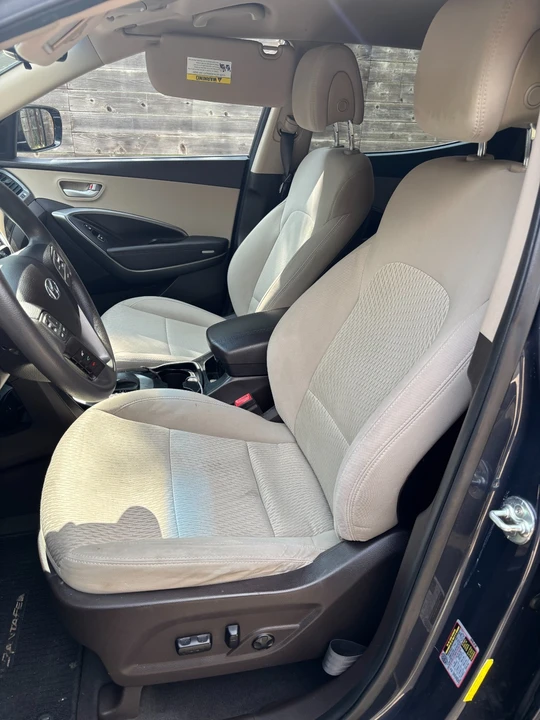 2017 Hyundai Santa Fe - Image 8 of 19